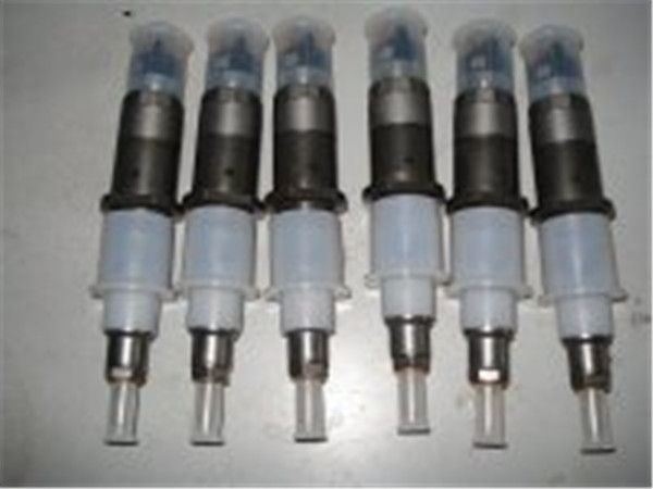 挖掘機(jī)加長(zhǎng)臂為什么要選擇原廠的？