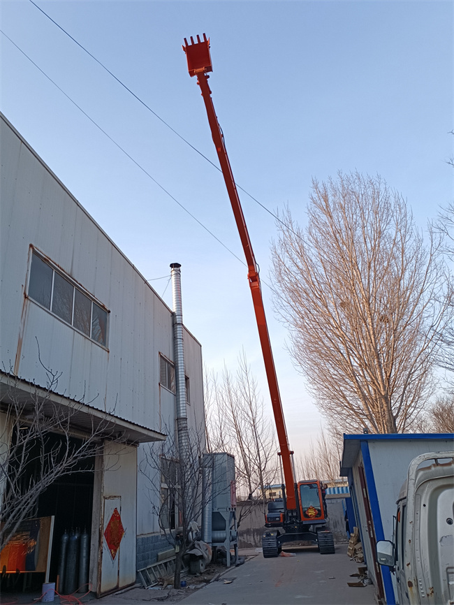 20米挖掘機(jī)加長臂