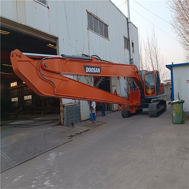 挖掘機(jī)加長(zhǎng)臂廠家