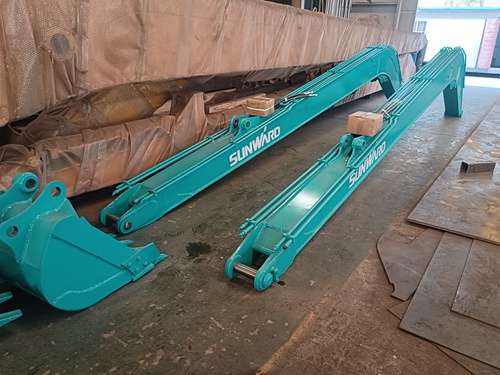 小挖機(jī)改裝加長臂