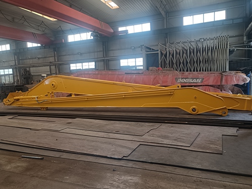 挖掘機(jī)加長臂改裝