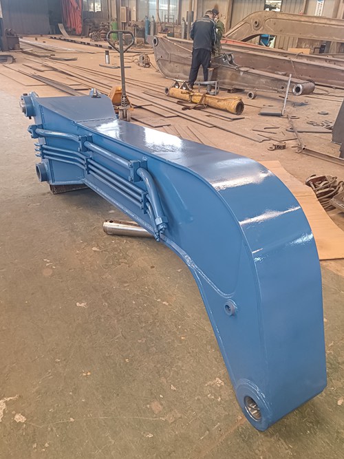 挖掘機(jī)加長(zhǎng)臂定制